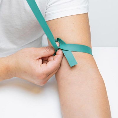 Latex-free simple tourniquet